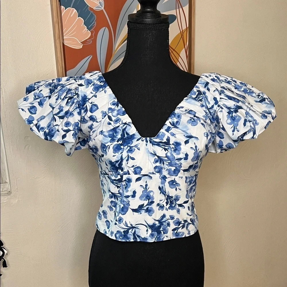 Abercrombie & Fitch Drama Puff Sleeve Sweetheart Floral Top Size S